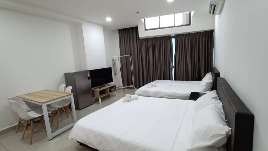 شقة Pacific Towers Star Seksyen 13 Pj Jaya One Parking Pool Kitchen بيتالينغ جايا المظهر الخارجي الصورة