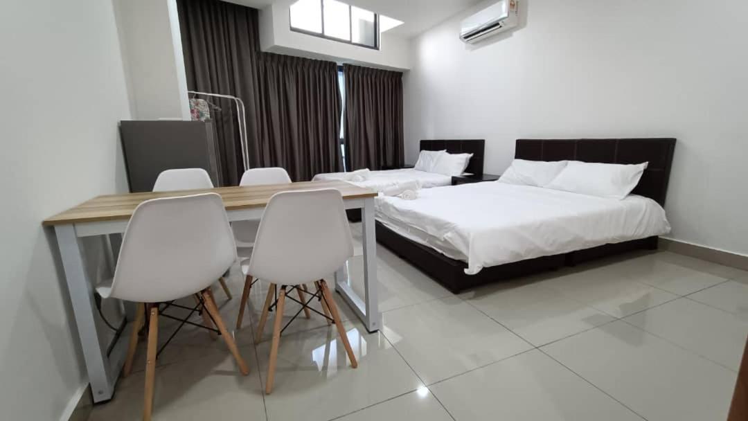 شقة Pacific Towers Star Seksyen 13 Pj Jaya One Parking Pool Kitchen بيتالينغ جايا المظهر الخارجي الصورة